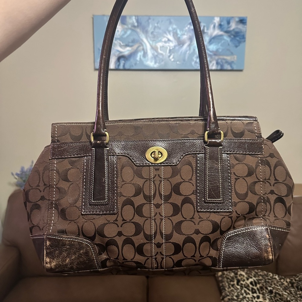 Vintage Coach Hampton Signature handbag in brown